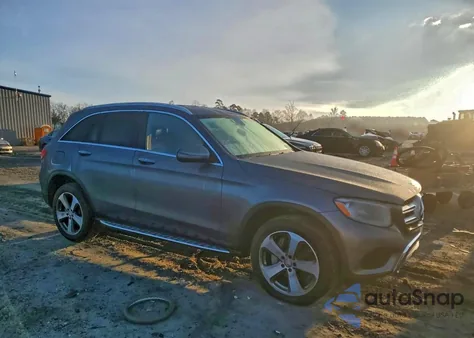 2016 Mercedes-Benz Glc 300 from USA, damaged, VIN WDC0G4JB8GF077591